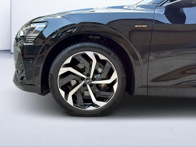 Audi e-tron 55 Sportback S Line Black Edition quattro
