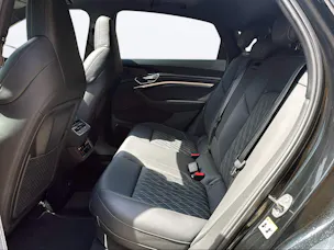AUDI e-tron 55 Sportback S Line Black Edition quattro
