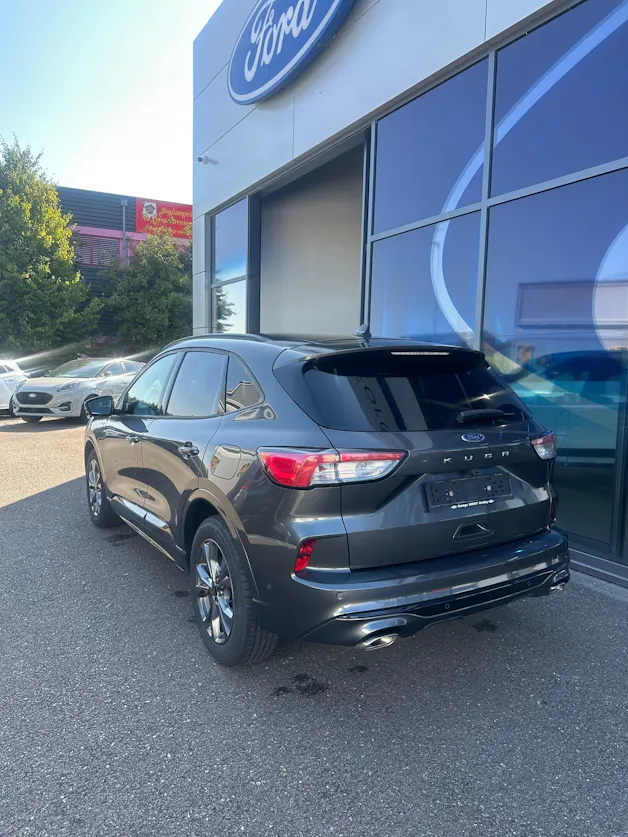 Ford Kuga 2.5 Hybrid ST-Line
