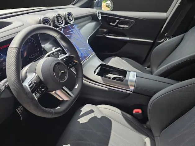 MERCEDES-BENZ GLC 300 de 4M 9G-Tronic