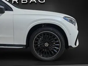 MERCEDES-BENZ GLC 300 de 4M 9G-Tronic