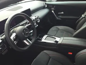 MERCEDES-BENZ A 250 4Matic 8G-DCT