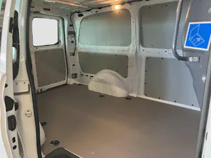 MERCEDES-BENZ Vito 114 KA PRO 3200mm L WORKER