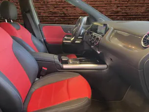 Mercedes-Benz B 200 Night Star