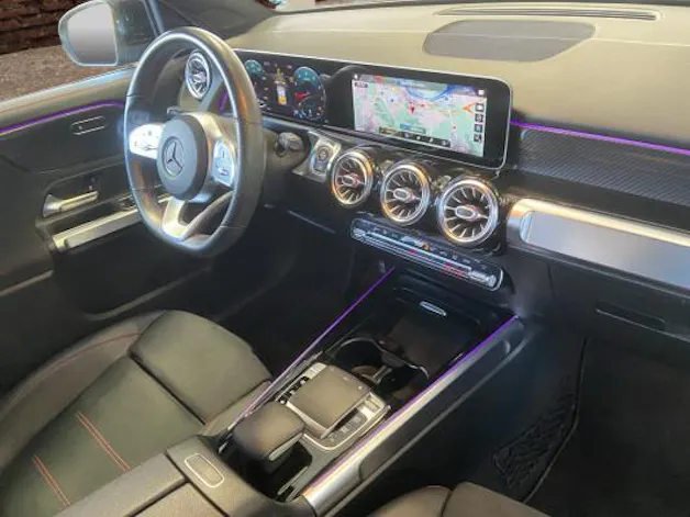 Mercedes-Benz GLB 250 AMG Line 4 MATIC