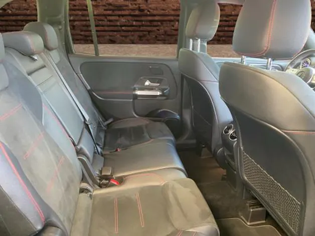Mercedes-Benz GLB 250 AMG Line 4 MATIC