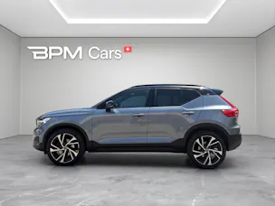 VOLVO XC40 2.0 T4 R-Design AWD