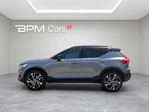 VOLVO XC40 2.0 T4 R-Design AWD