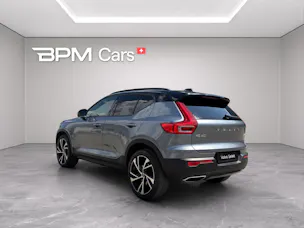 VOLVO XC40 2.0 T4 R-Design AWD