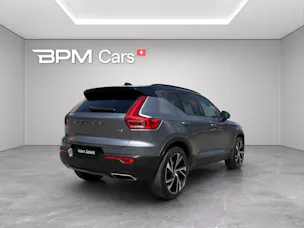 VOLVO XC40 2.0 T4 R-Design AWD