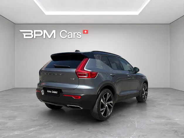 VOLVO XC40 2.0 T4 R-Design AWD
