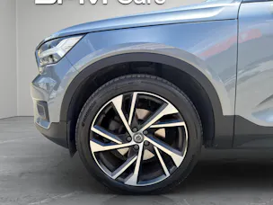 VOLVO XC40 2.0 T4 R-Design AWD
