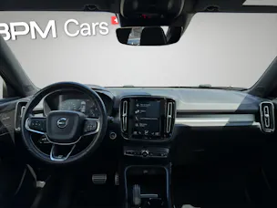 VOLVO XC40 2.0 T4 R-Design AWD