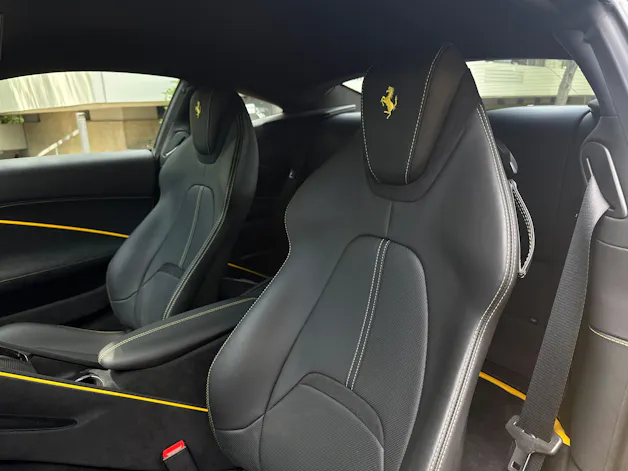 Ferrari Roma 3.9 V8 T