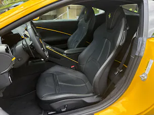 Ferrari Roma 3.9 V8 T