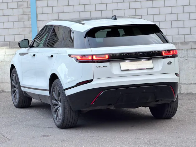 Land Rover Range Rover Velar 2.0 T R-Dynamic SE