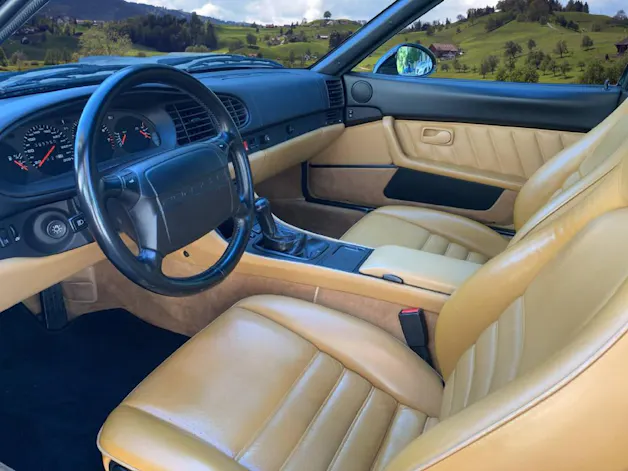 Porsche 968