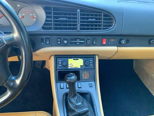 Porsche 968
