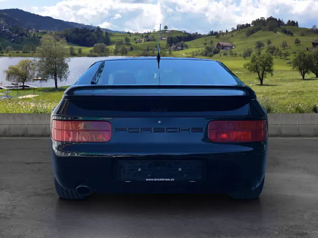 Porsche 968