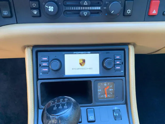 Porsche 968