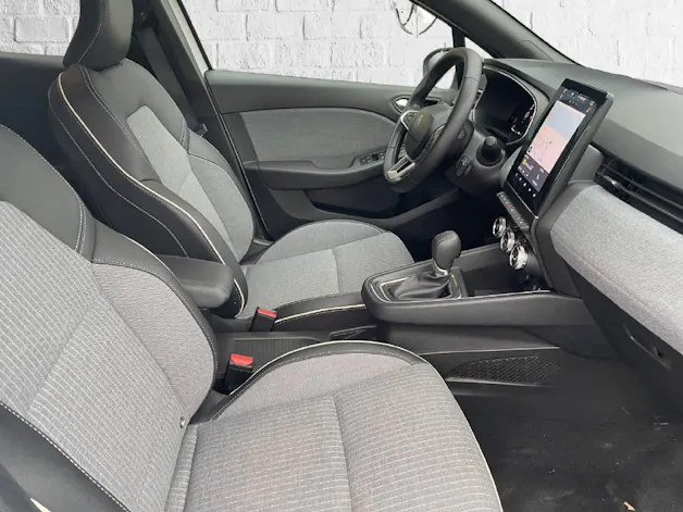 Renault Clio 1.6 E-Tech techno