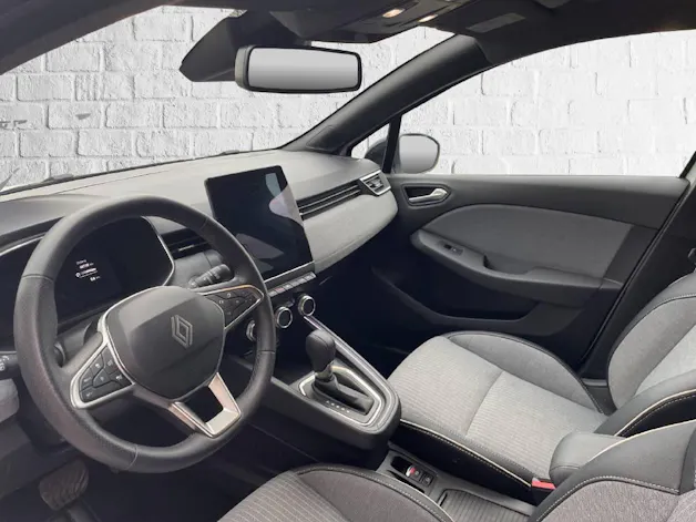 Renault Clio 1.6 E-Tech techno