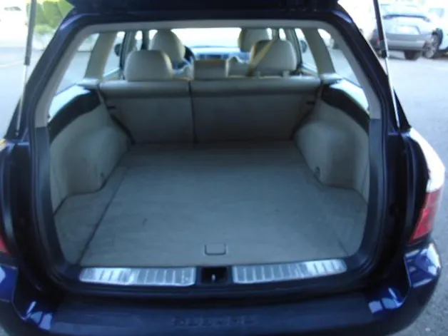 Subaru Legacy Station 3.0 R Executive