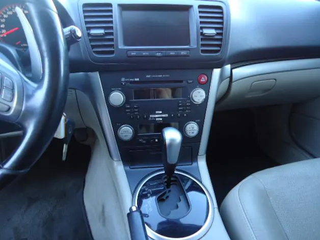 Subaru Legacy Station 3.0 R Executive