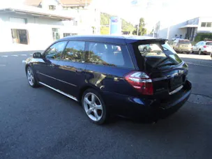 Subaru Legacy Station 3.0 R Executive