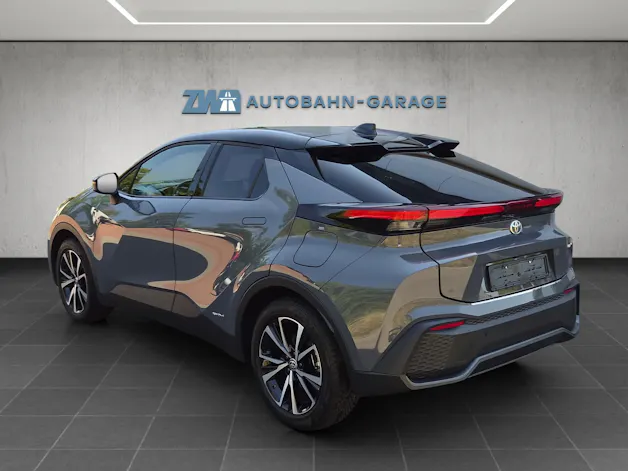 Toyota C-HR 2.0 HEV Trend 4x4