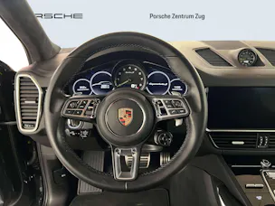PORSCHE Cayenne Turbo S E-Hybrid