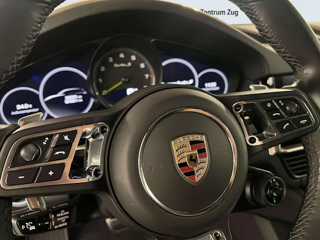 Porsche Cayenne Turbo S E-Hybrid