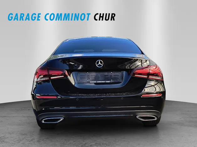 Mercedes-Benz A 180 Progressive Limousine