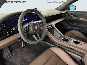 PORSCHE Taycan GTS