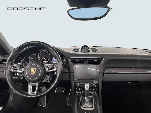 Porsche 911 Turbo S Cabriolet