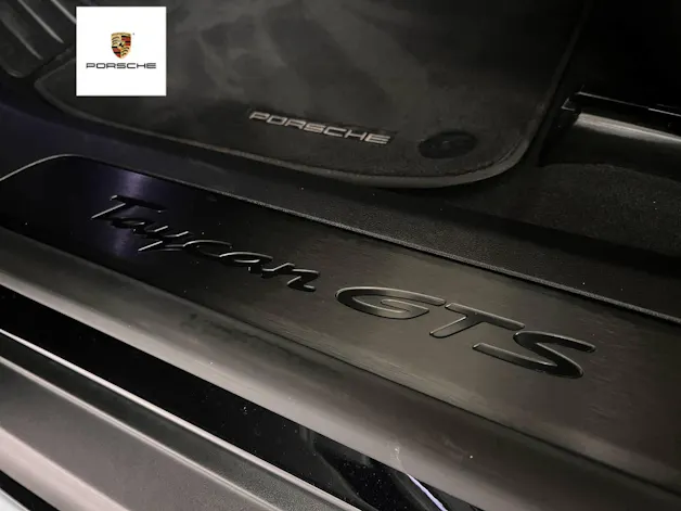 Porsche Taycan GTS Sport Turismo