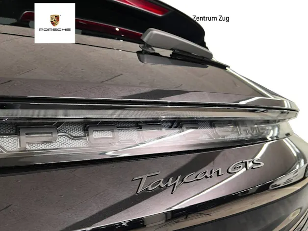 Porsche Taycan GTS Sport Turismo