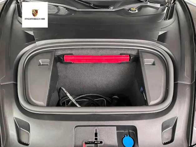 Porsche Taycan GTS Sport Turismo