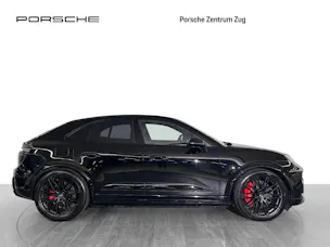 PORSCHE Macan Turbo