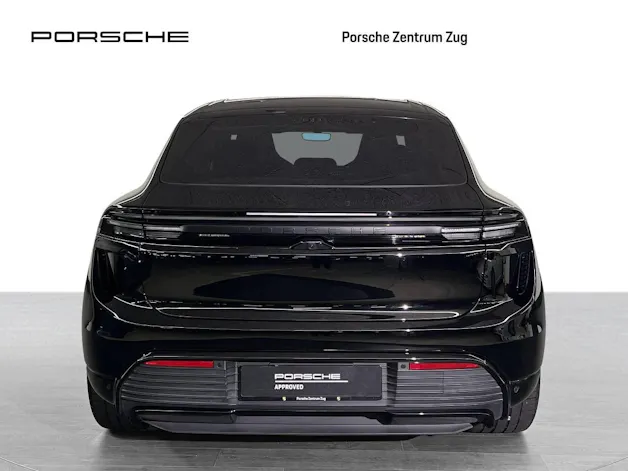 PORSCHE Macan Turbo