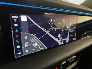 PORSCHE Macan Turbo