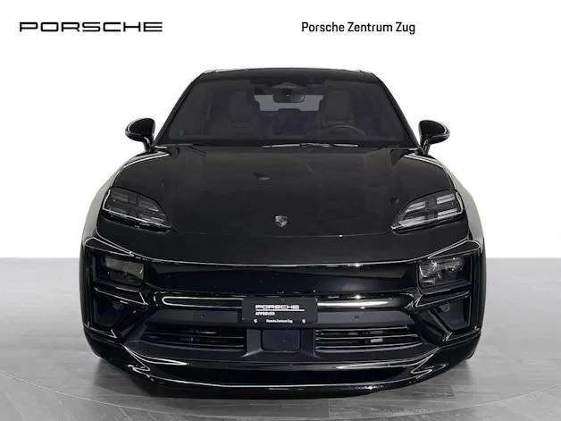 PORSCHE Macan Turbo