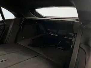 PORSCHE Macan Turbo