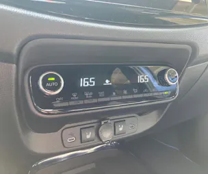 Toyota Aygo X 1.5 VVT-i HSD Style