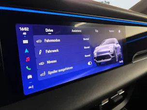 PORSCHE Macan 4S