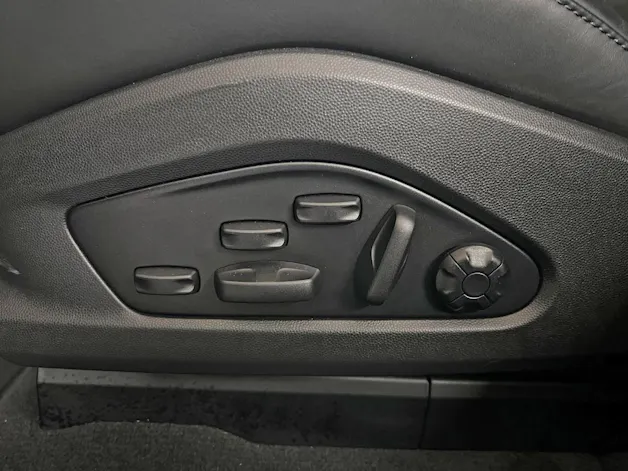 PORSCHE Macan 4S
