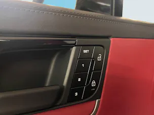 PORSCHE Cayenne Turbo E-Hybrid Coupé mit GT-Paket