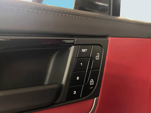 Porsche Cayenne Turbo E-Hybrid Coupé mit GT-Paket