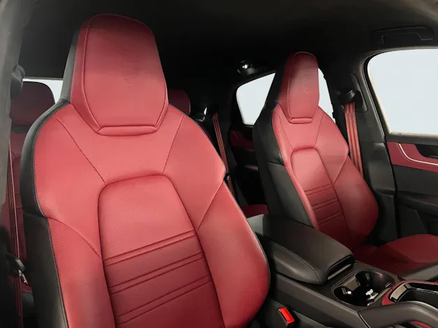 Porsche Cayenne Turbo E-Hybrid Coupé mit GT-Paket