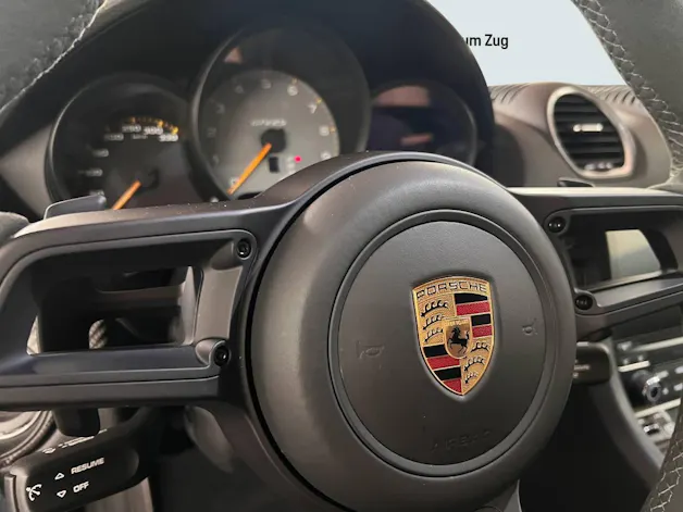 PORSCHE 718 Cayman GT4 RS